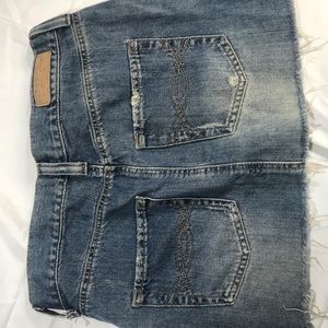 Abercrombie & Fitch Skirts - Abercrombie Fitch woman’s skirt size 0 Abercrombie & Fitch Skirts - Abercrombie Fitch woman’s skirt size 0